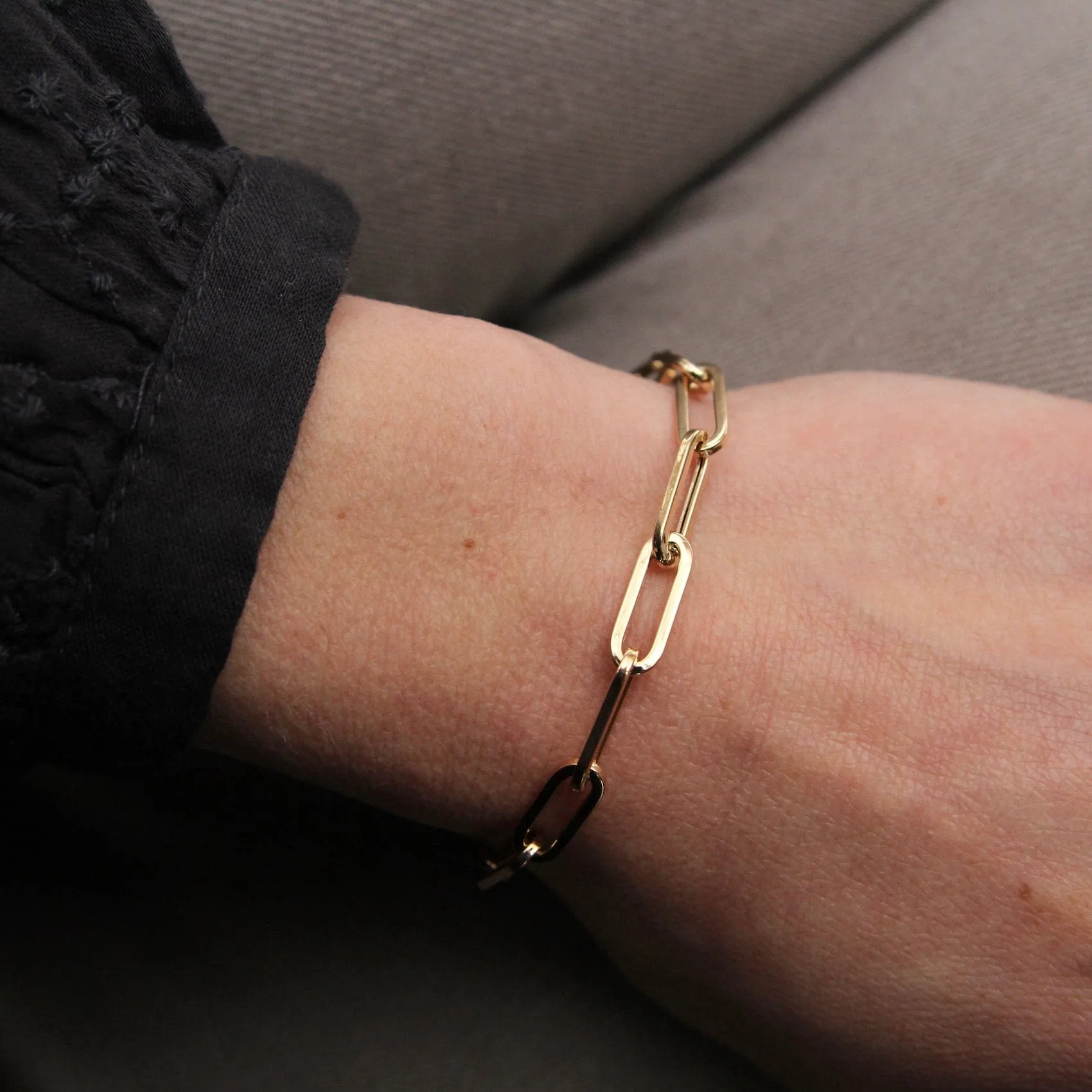 14k Yellow Gold Large Paperclip Chain Bracelet