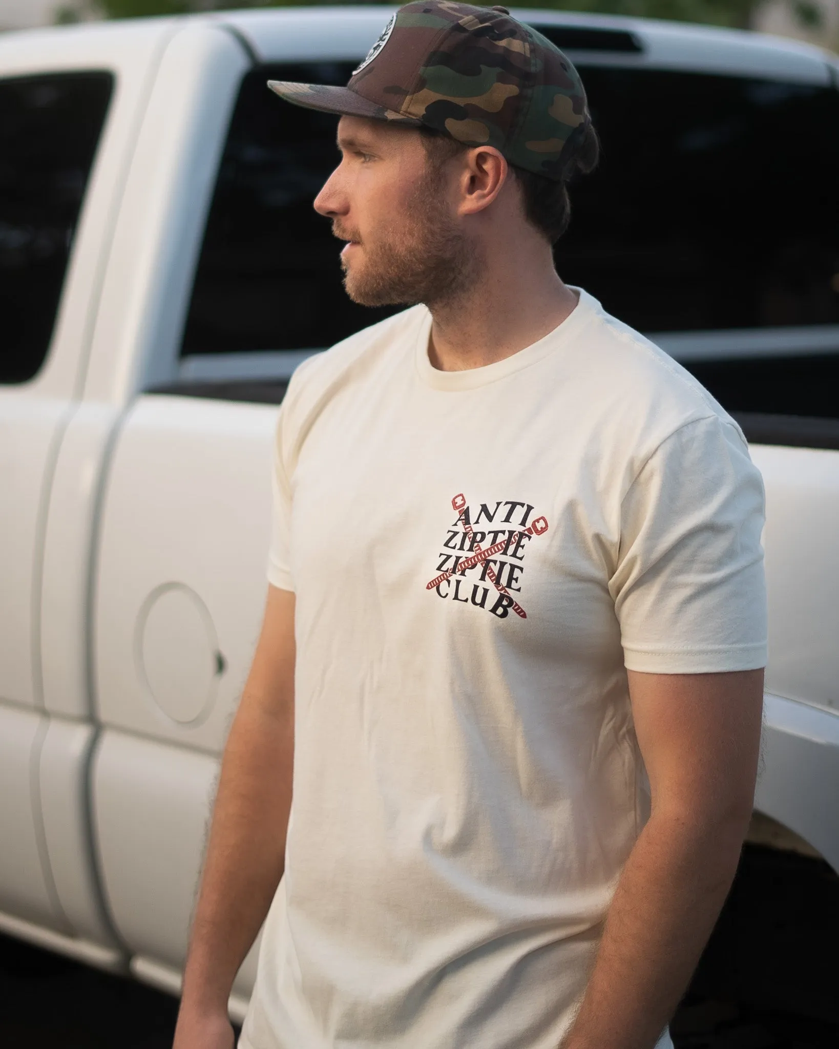 ANTI ZIPTIE ZIPTIE CLUB : PREMIUM T-SHIRT : BONE WHITE