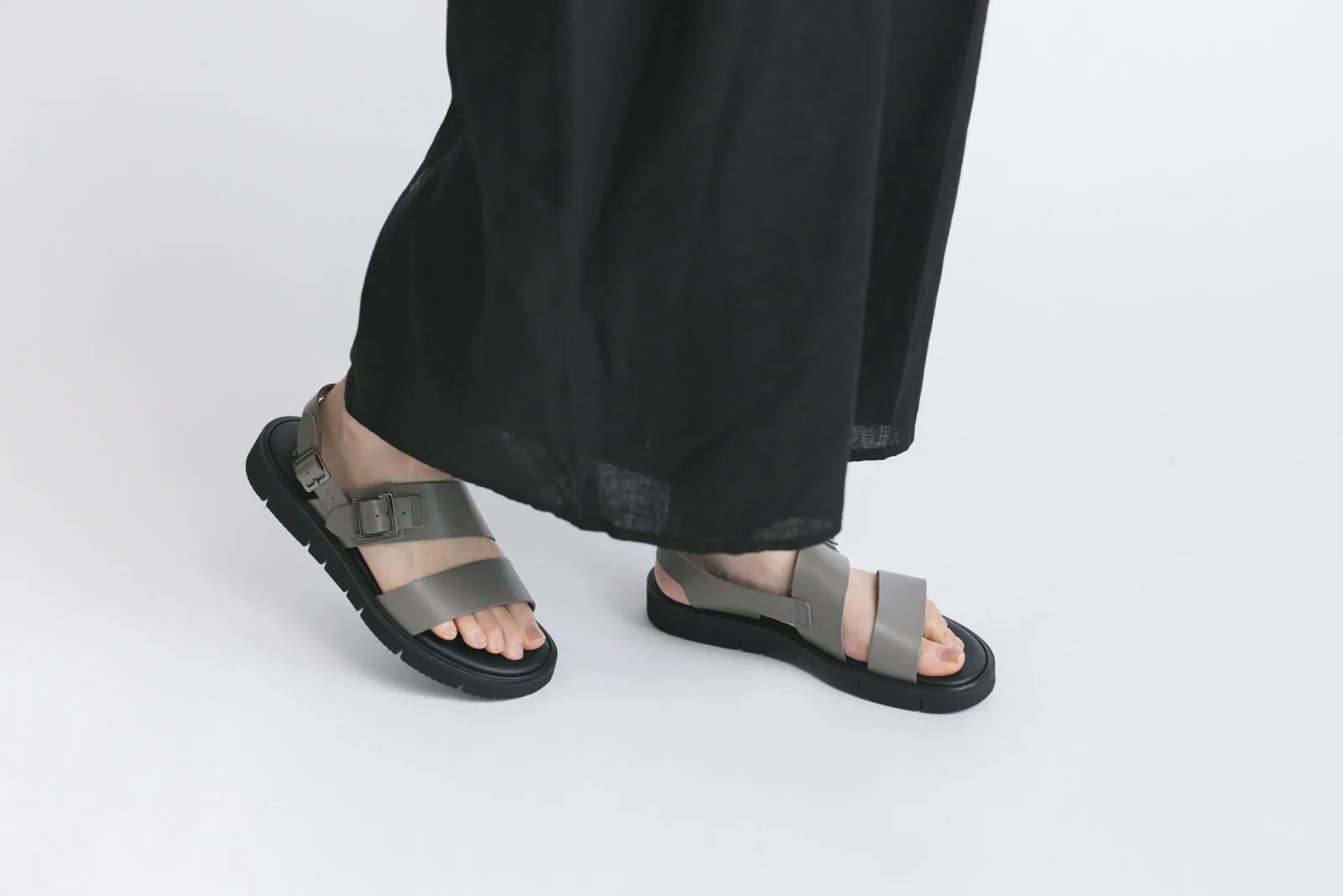 BEAUTIFUL SHOES S.S. BELT SANDALS（GLOXI CUT SOLE）