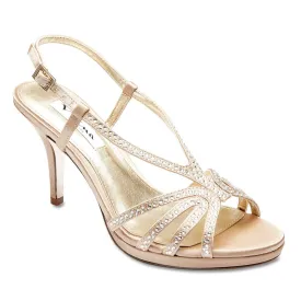 Bobbie Heel in Champagne