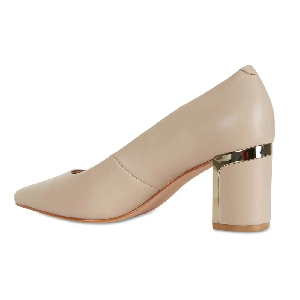 Bonnie Heel in Nude Leather