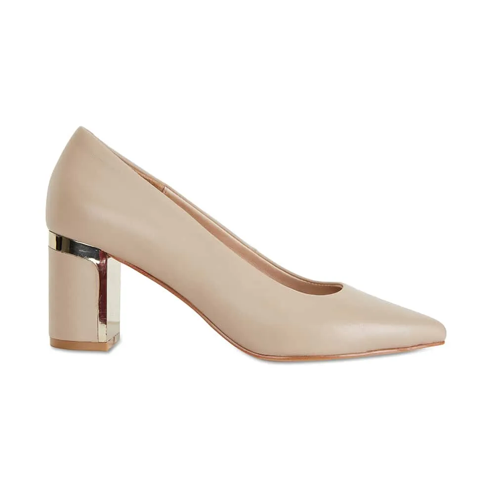 Bonnie Heel in Nude Leather