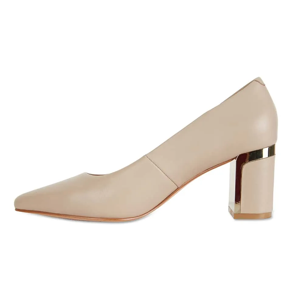 Bonnie Heel in Nude Leather