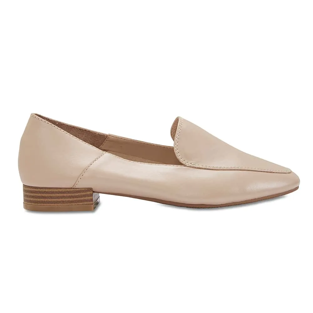 Braxton Loafer in Nude Leather