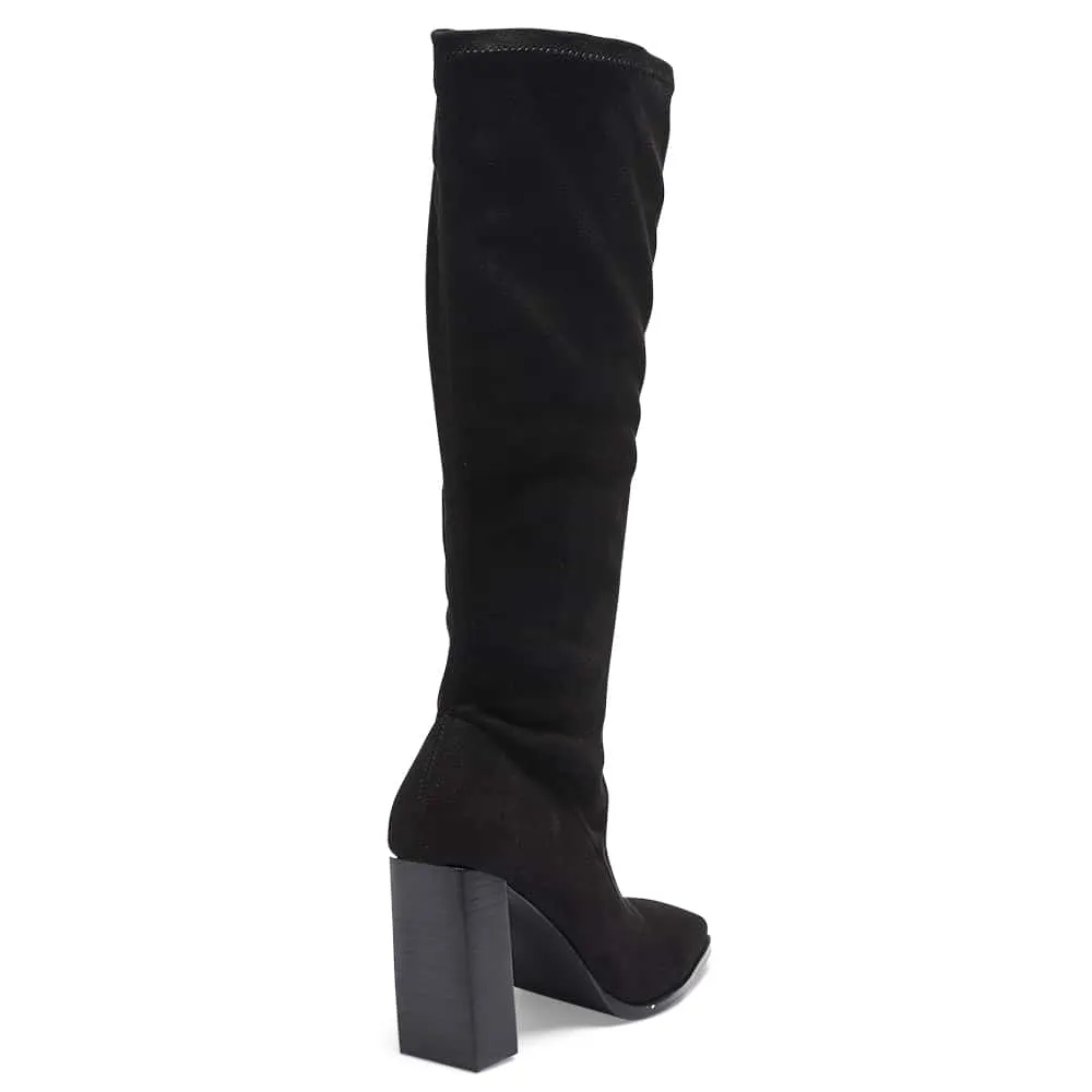 Damsel Boot in Black Suede Look