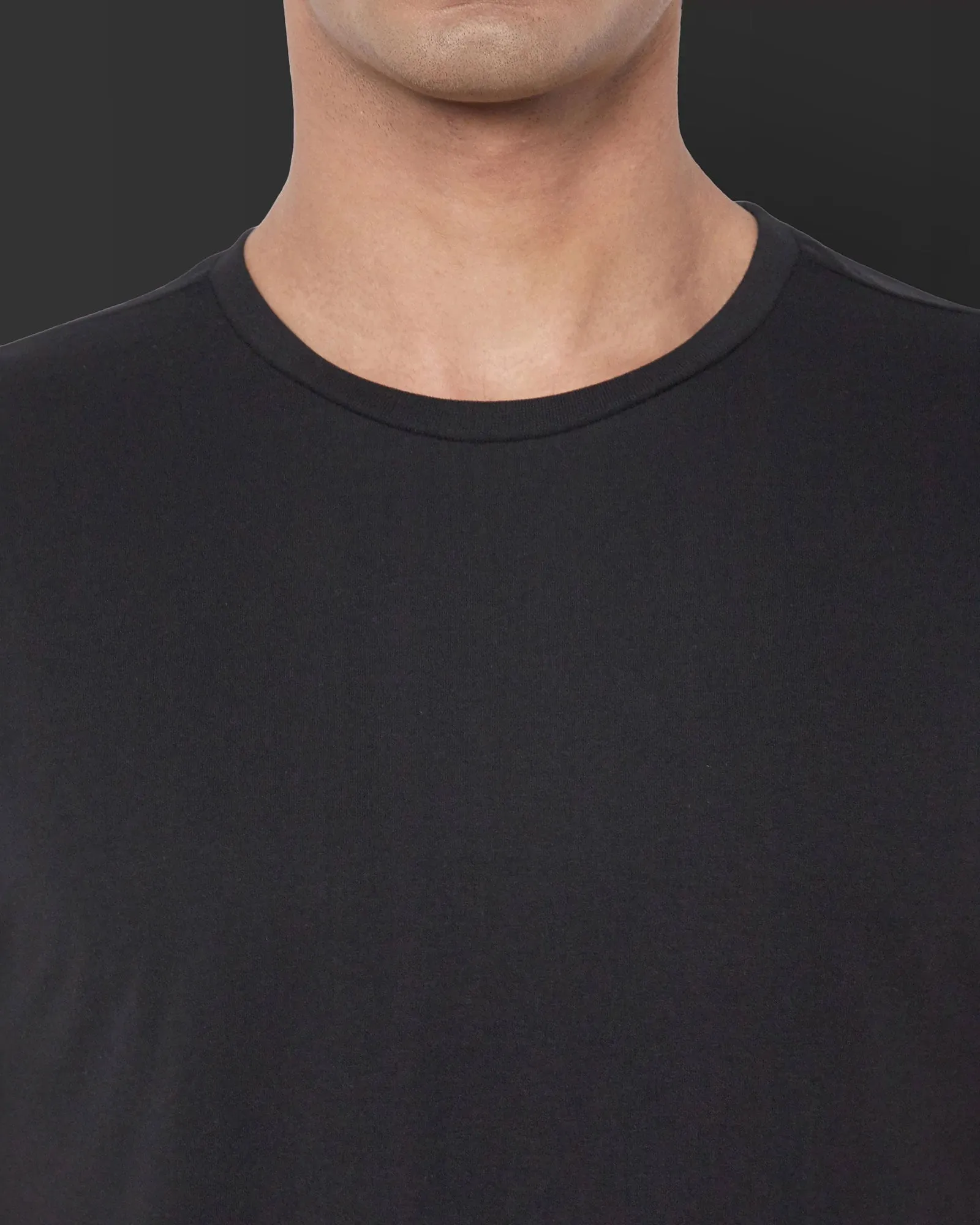 Half Sleeves Crew Neck: Solid Black