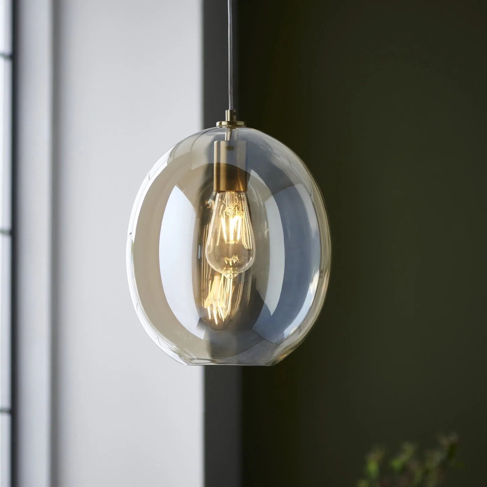 Imelda Oval 1lt Pendant