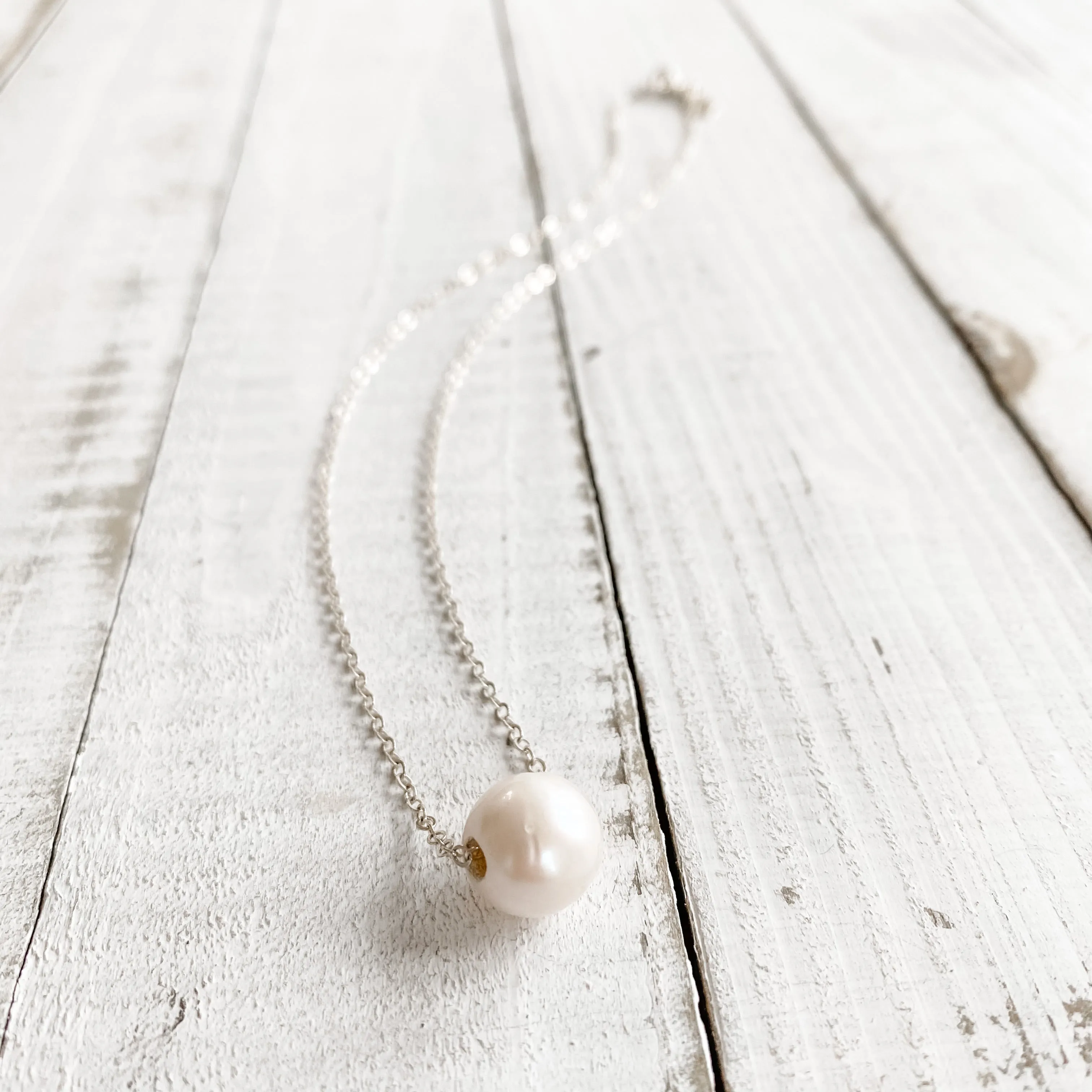 Simple Pearl Necklace