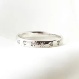 Simple Star Set Diamond Band